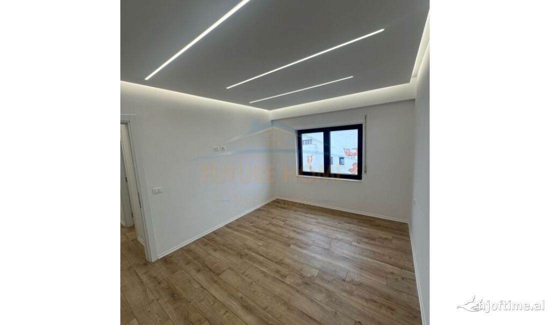 Appartamento in vendita a Tirana 1+1, Vuoto