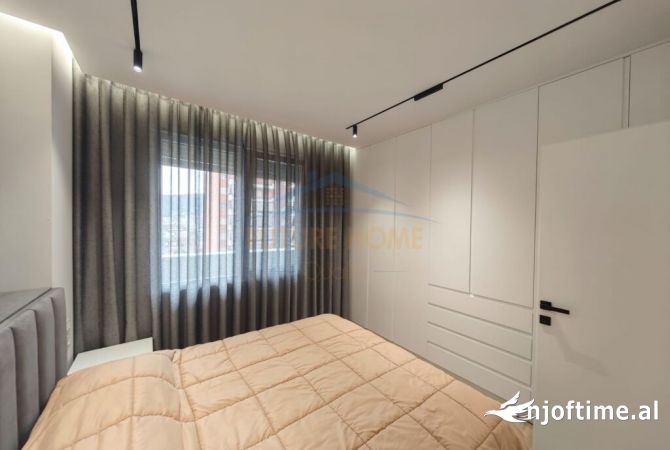 Appartamento in vendita a Tirana 3+1, Arredato