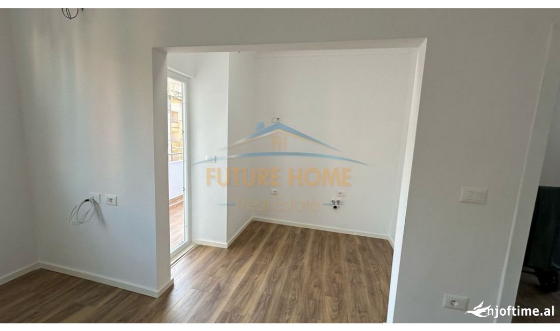 Appartamento in vendita a Tirana 2+1, Vuoto