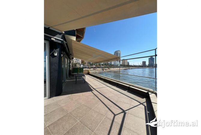 Ambient biznesi ne shitje 2+1 ne Durres - 750,000 Euro