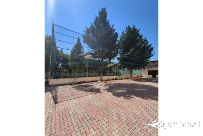 Qera, Ambjent Biznesi, Autostrada Tirane-Durres, Tirane