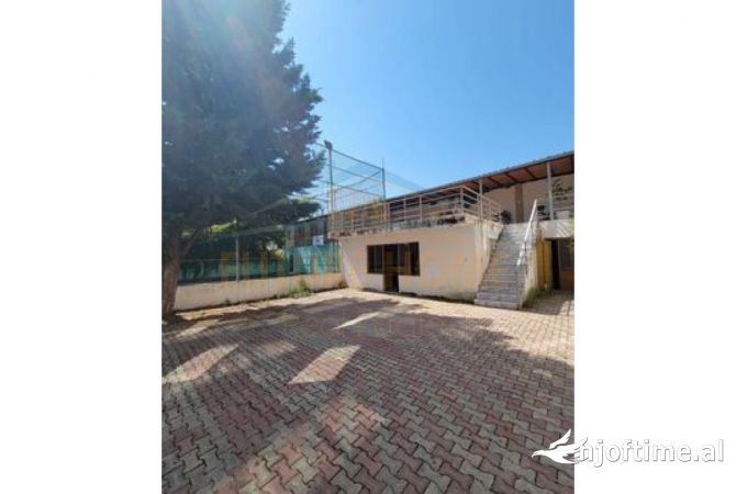 Qera, Ambjent Biznesi, Autostrada Tirane-Durres, Tirane