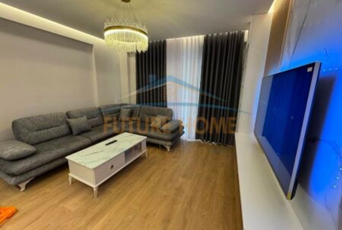 Shitet, Apartament 2+1+2+ 2 Poste Parkimi, Kompleksi Fz, Tiranë
