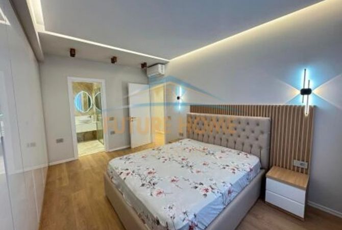 Shtepi ne shitje Apartament ne Tirane, 2+1, Mobilimi E mobiluar, Pagesa 299,000  Euro.