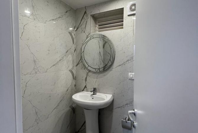 Qera, Ambient Biznesi+ Post Parkimi, Qender Tirane