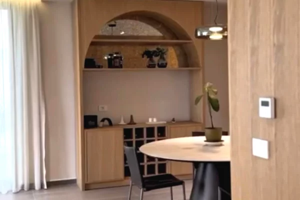 Casa privata/Indipendente in vendita a Durazzo 5+1, Arredato