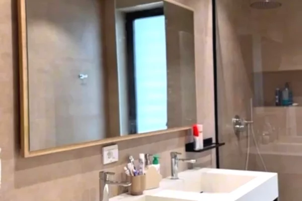 Casa privata/Indipendente in vendita a Durazzo 5+1, Arredato