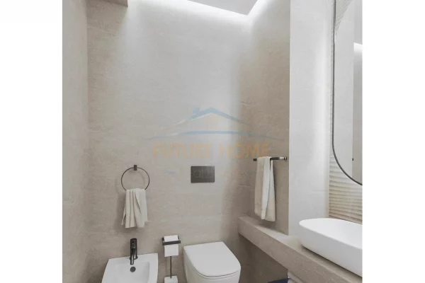 Appartamento in vendita a Tirana 2+1, Vuoto