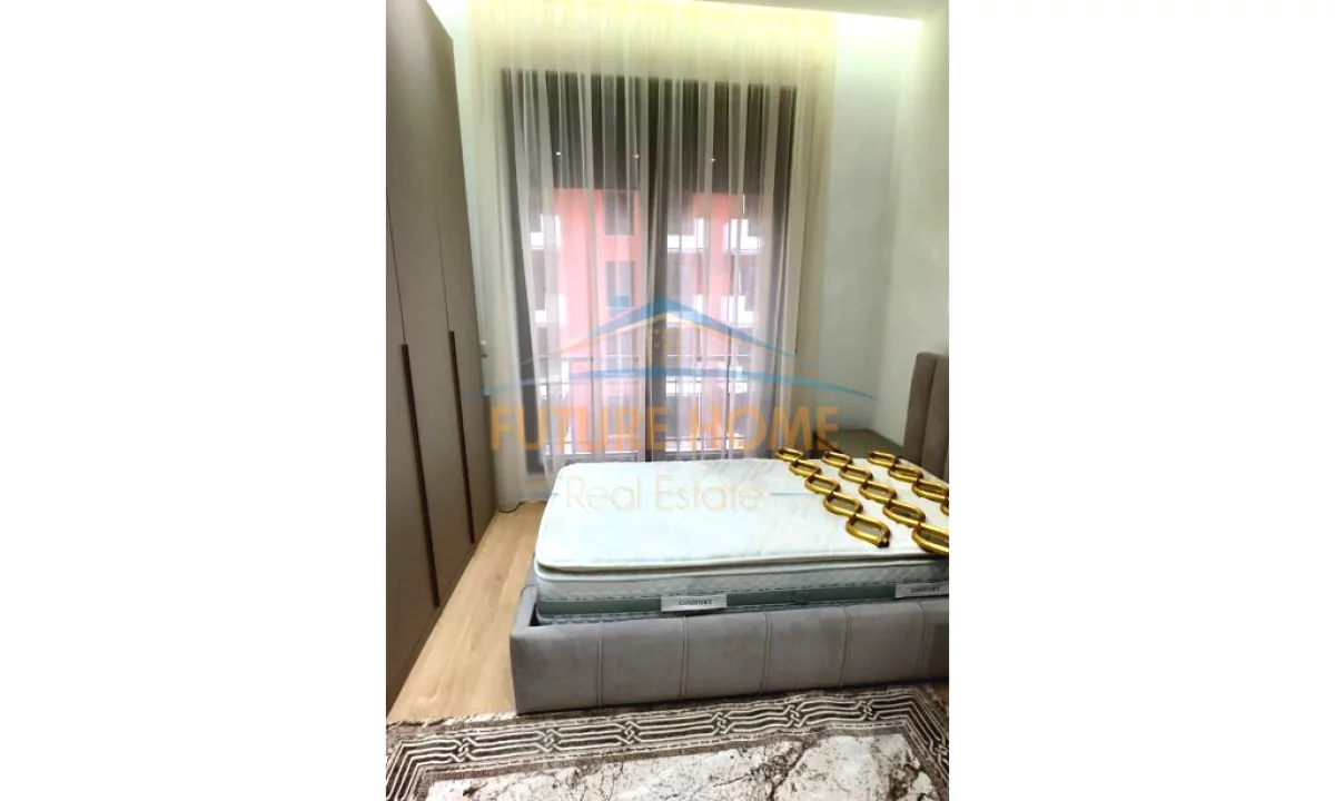 Shtepi me qera Apartament ne Tirane, 2+1, Mobilimi E mobiluar, Pagesa 1,500  Euro.