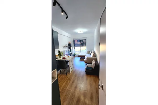 Shtepi ne shitje Apartament ne Tirane, 1+1, Mobilimi E mobiluar, Pagesa 85,200  Euro.