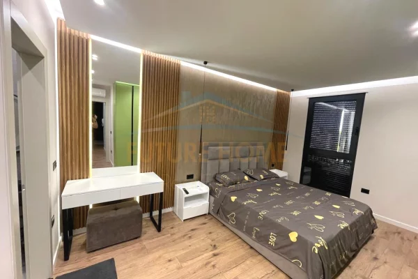 Shtepi me qera Apartament ne Tirane, 2+1, Mobilimi E mobiluar, Pagesa 1,400  Euro.
