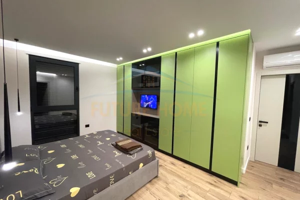 Shtepi me qera Apartament ne Tirane, 2+1, Mobilimi E mobiluar, Pagesa 1,400  Euro.