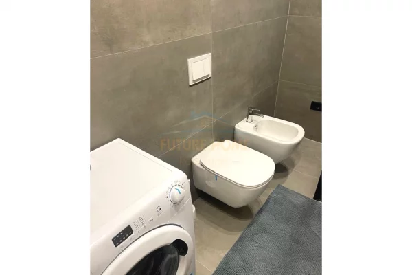 Shtepi me qera Apartament ne Tirane, 2+1, Mobilimi E mobiluar, Pagesa 1,400  Euro.