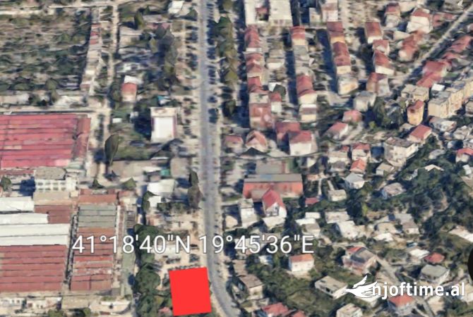 Toke Truall ne Shitje – Kombinat, Tirane