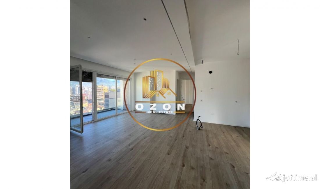 Apartament 2+1 me Qera per biznes, Tek Rr.Dibres.