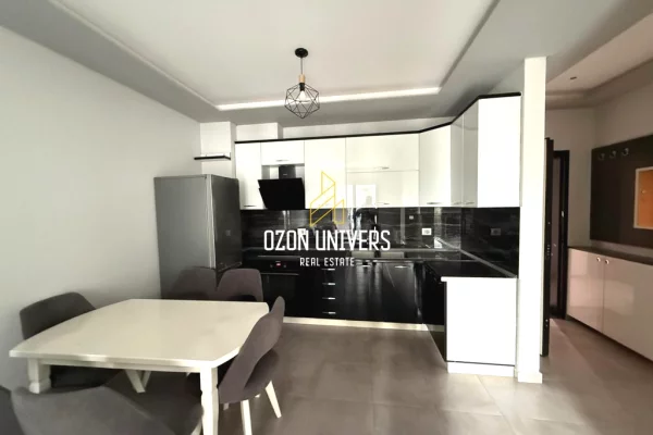 Shtepi me qera Apartament ne Tirane, 1+1, Mobilimi E mobiluar, Pagesa 450  Euro.