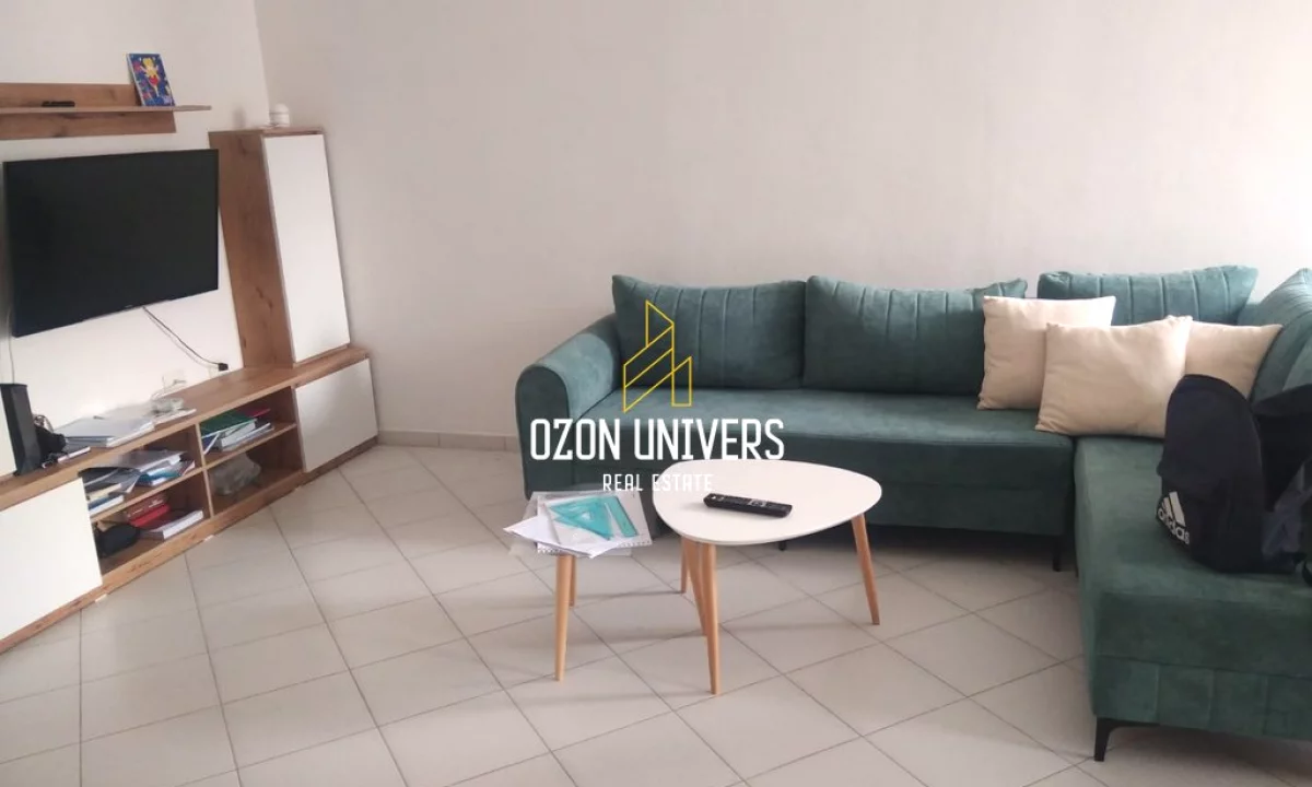 Appartamento in vendita a Tirana 1+1, Arredato