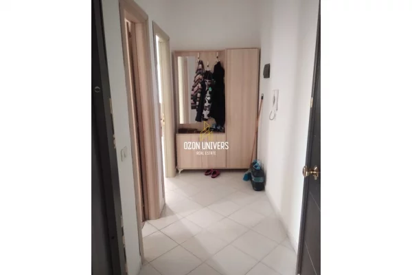 Appartamento in vendita a Tirana 1+1, Arredato