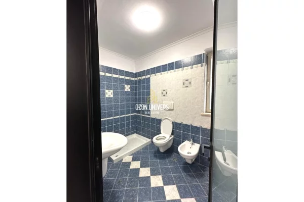 Appartamento in vendita a Tirana 1+1, Vuoto