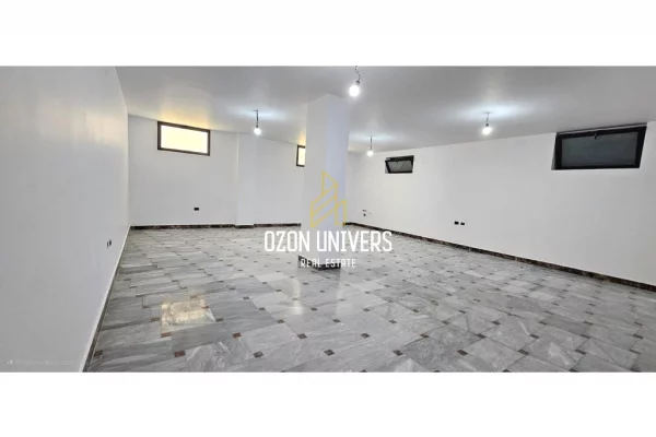 Ambient biznesi per qira ne Bllok!