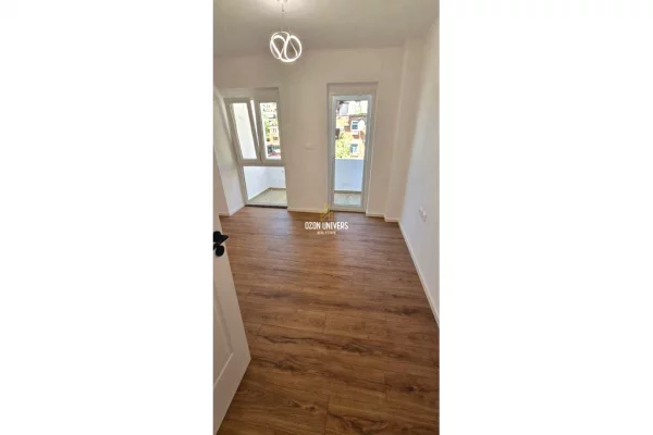 Shitet Apartmanet 2+1 tek Rruga e Kavajes