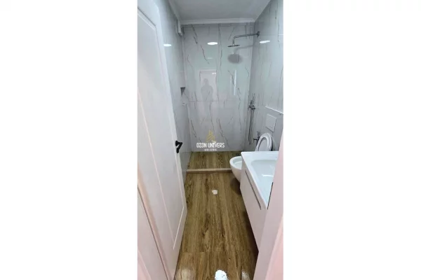 Appartamento in vendita a Tirana 2+1, Vuoto