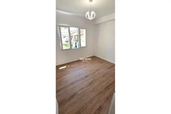 Appartamento in vendita a Tirana 2+1, Vuoto