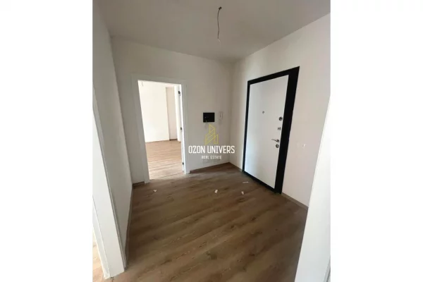 Apartament 2+1 me qira per biznes!