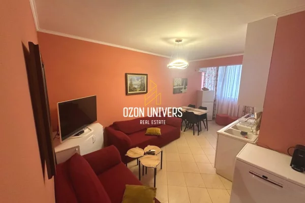 Appartamento in vendita a Durazzo 2+1, Arredato