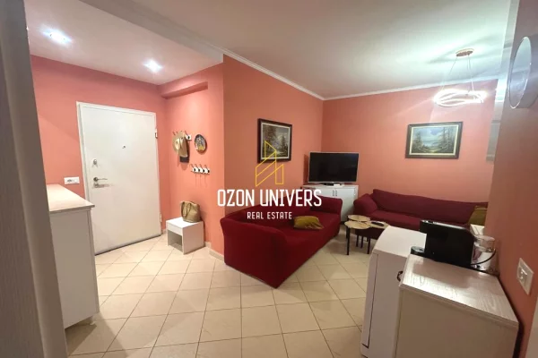 Appartamento in vendita a Durazzo 2+1, Arredato