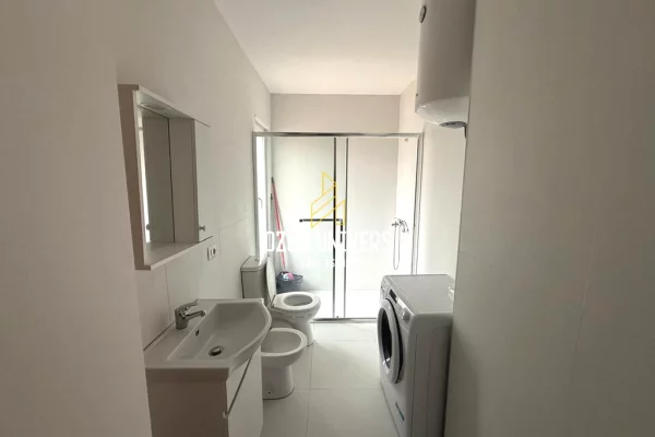 Shtepi me qera Apartament ne Tirane, 2+1, Mobilimi E mobiluar, Pagesa 55,000  Leke.