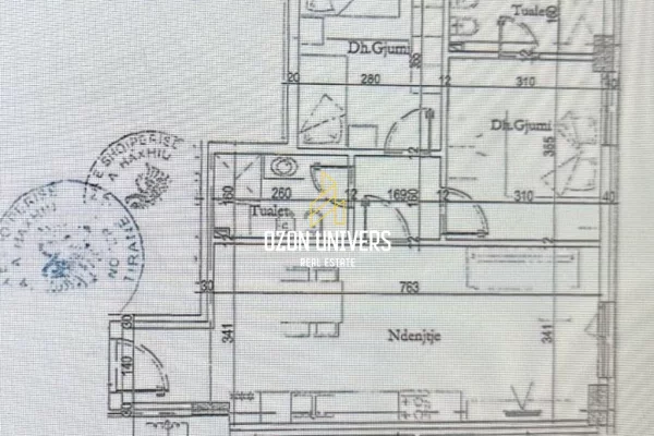 Appartamento in vendita a Tirana 2+1, Vuoto