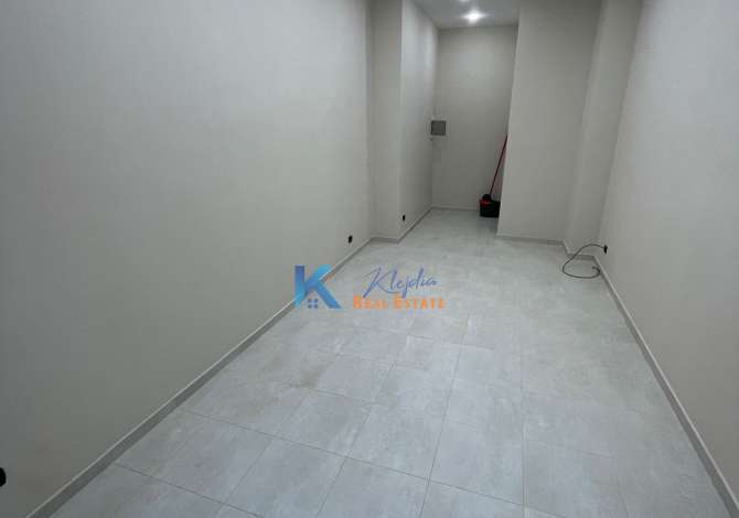 Ambient biznesi me qera 1+1 ne Tirane - 35,000 Leke