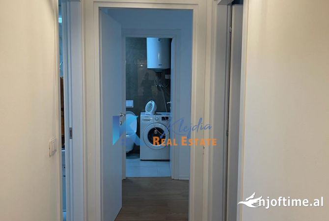 Shtepi me qera Apartament ne Tirane, 2+1, Mobilimi E mobiluar, Pagesa 600  Euro.