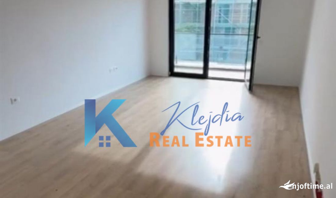 Zyre per qira te Kompleksi Arlis, prane Farmacise nr.10