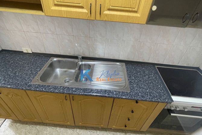 Shtepi me qera Apartament ne Tirane, 1+1, Mobilimi E mobiluar, Pagesa 500  Euro.