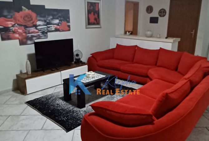 2+1 per qira te Rruga Qemal Stafa, afer Shkolles se Kuqe