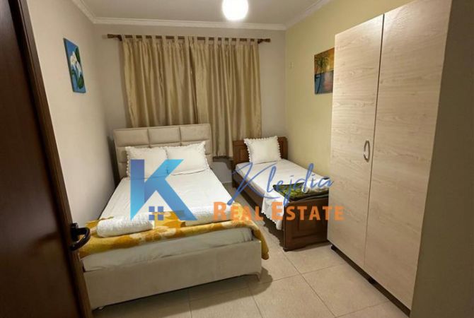 Shtepi me qera Apartament ne Tirane, 2+1, Mobilimi E mobiluar, Pagesa 600  Euro.