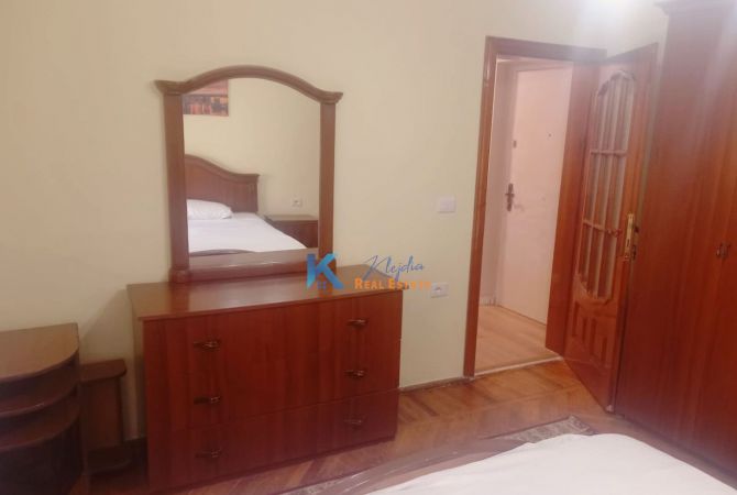 Shtepi me qera Apartament ne Tirane, 1+1, Mobilimi E mobiluar, Pagesa 55,000  Leke.