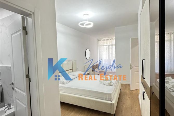 Shtepi me qera Apartament ne Tirane, 2+1, Mobilimi E mobiluar, Pagesa 650  Euro.