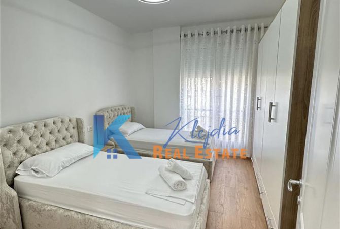 Shtepi me qera Apartament ne Tirane, 2+1, Mobilimi E mobiluar, Pagesa 650  Euro.