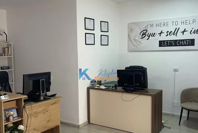 Dyqan per qira ne Myslym Shyr