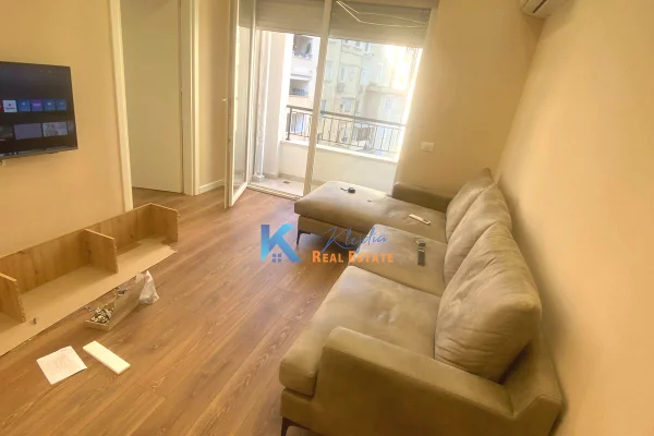 Shtepi me qera Apartament ne Tirane, 1+1, Mobilimi E mobiluar, Pagesa 70,000  Leke.