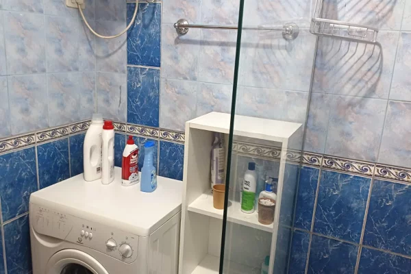 Shtepi me qera Apartament ne Tirane, 2+1, Mobilimi E mobiluar, Pagesa 60,000  Leke.