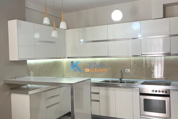 2+1 me qira te Kodra e Diellit, afer Eleonores