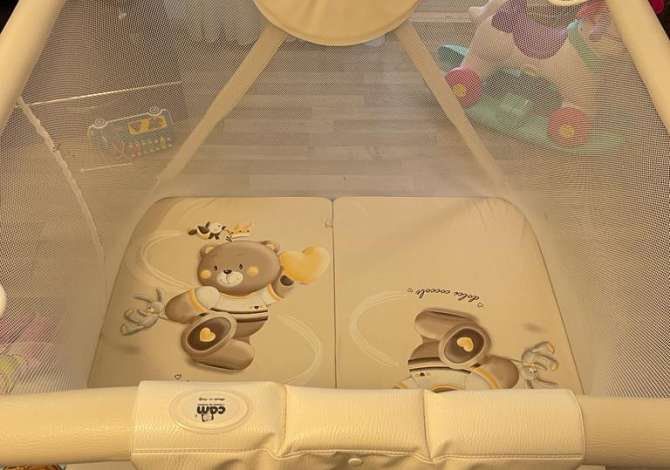 Veshje dhe Aksesor per Femije ne Tirane - 80 Euro