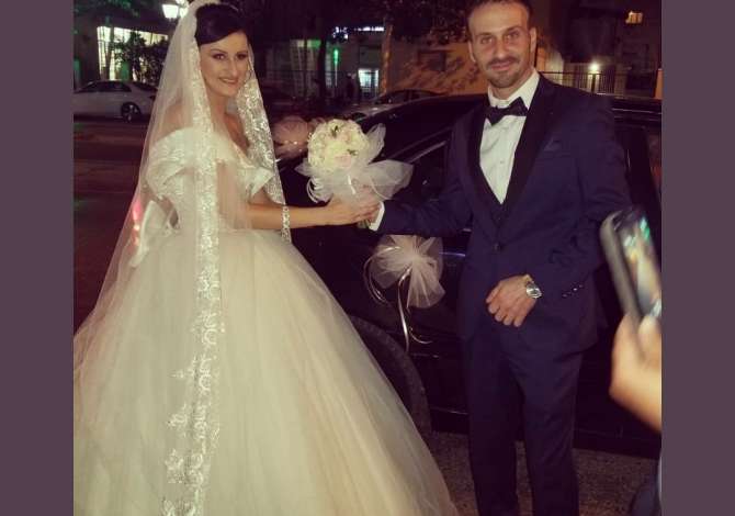 Veshje dhe Aksesor per te Rritur ne Tirane - 250 Euro