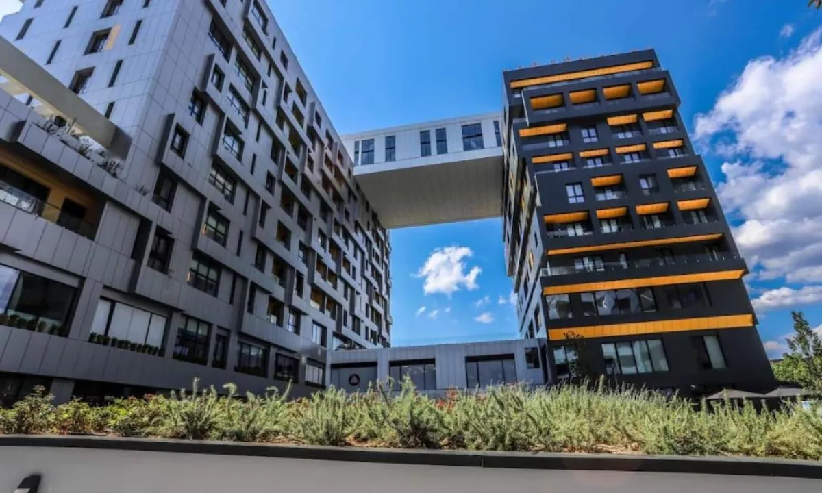 Shtepi me qera Apartament ne Tirane, 1+1, Mobilimi E mobiluar, Pagesa 750  Euro.