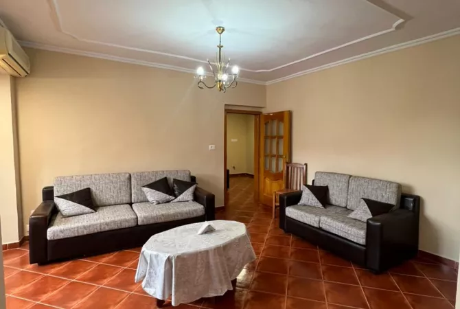 Shtepi ne shitje 1+1 ne Tirane - 138,000 Euro