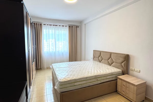 Shtepi me qera Apartament ne Tirane, 1+1, Mobilimi E mobiluar, Pagesa 510  Euro.